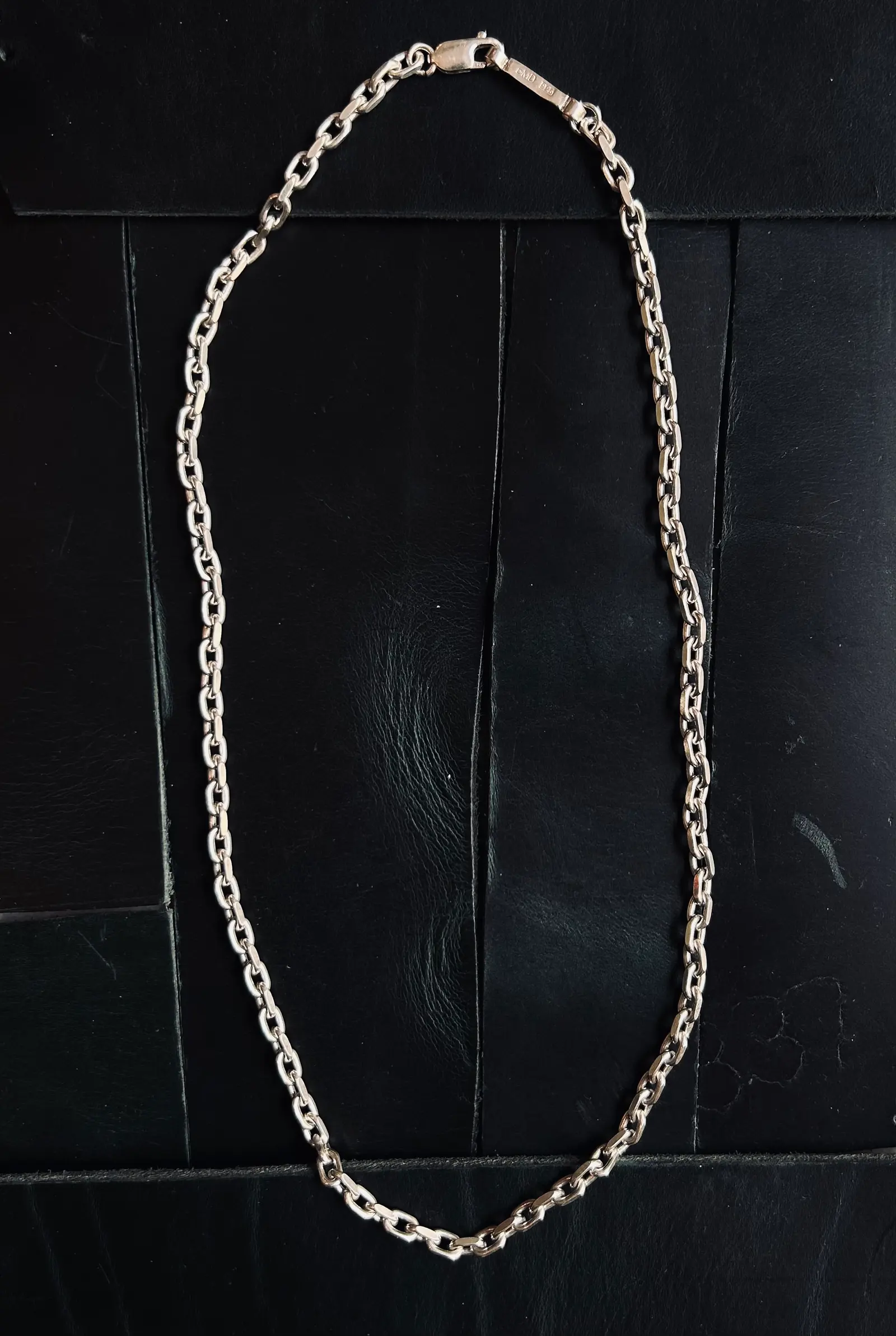 The Bulky Necklace