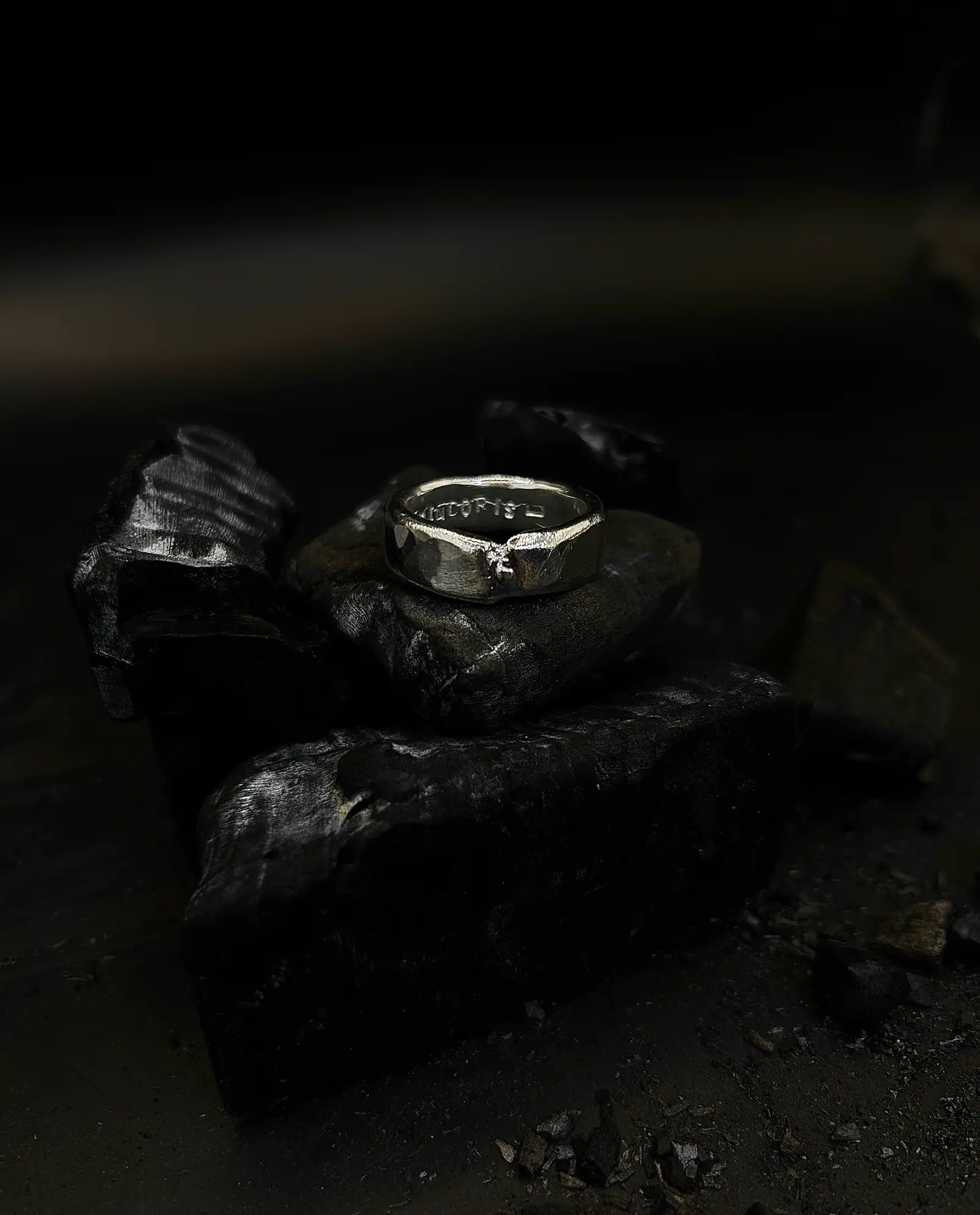 The Sleek Diamond Ring