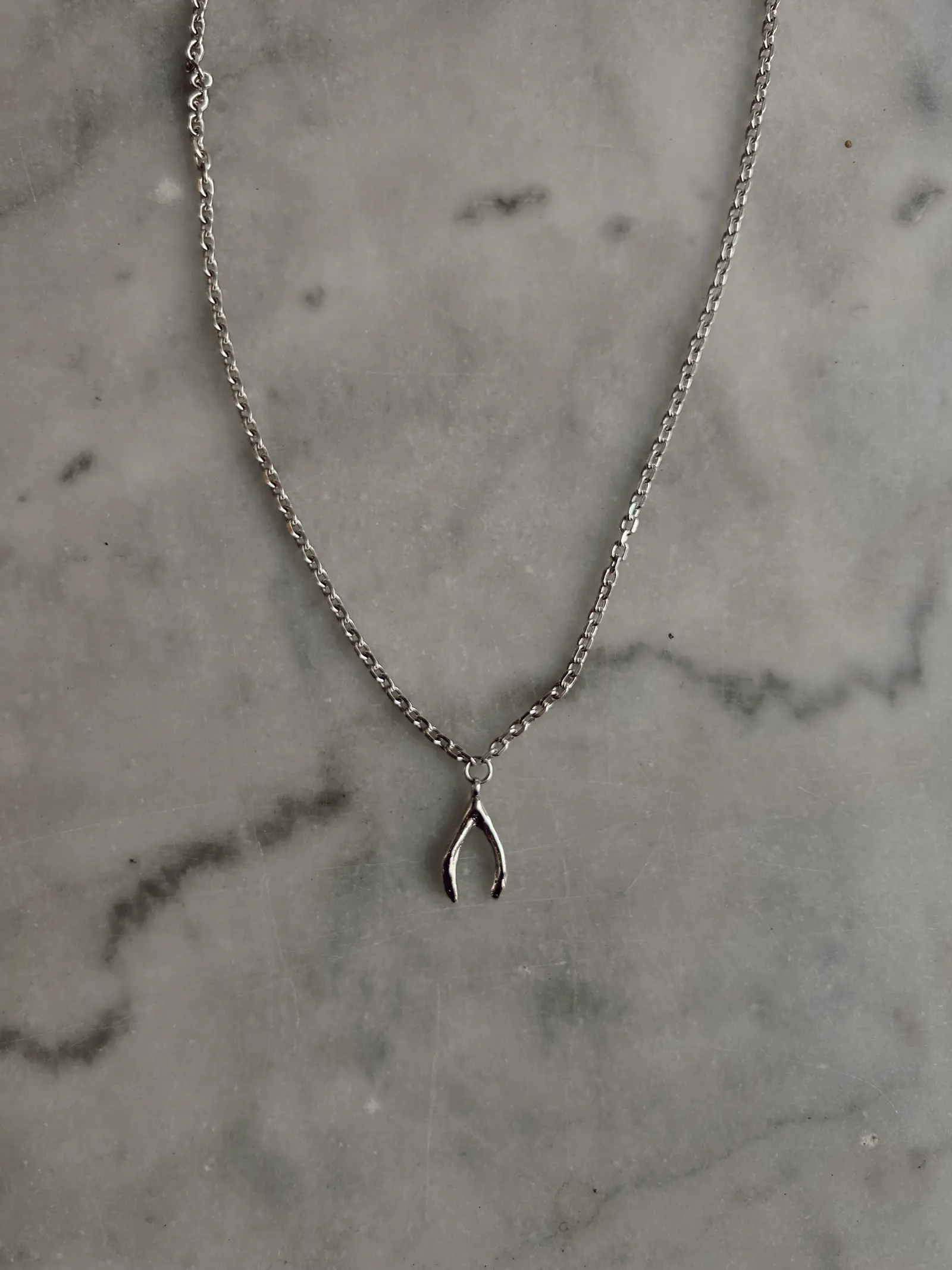 X X X / Necklace